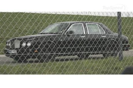 Bentley Arnage  Long Топ-10 Фирм по залогу авто - Bentley Arnage  Long. Купить/Продать Bentley.