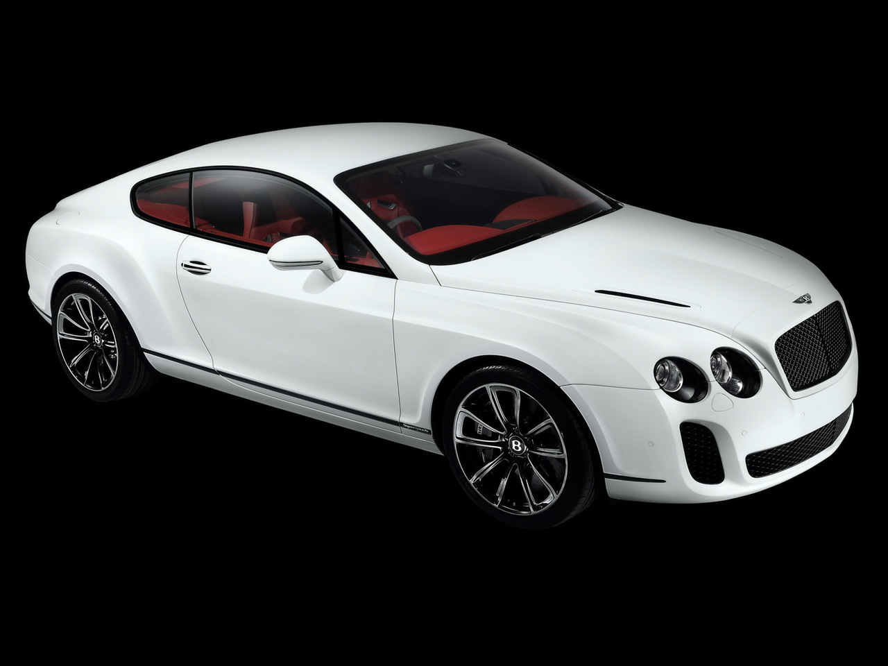 Bentley Continental Шины CONTINENTAL! Доставка - Bentley Continental. Распродажа шин Nokian HKPL 4.