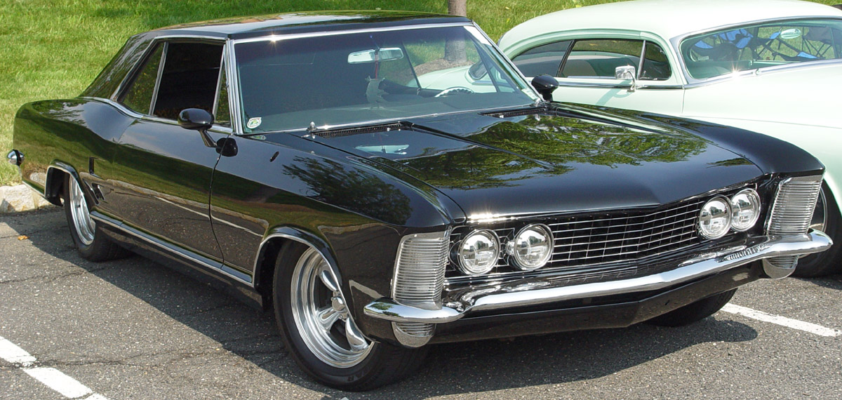 Buick Riviera Бьюик - Есть всё: Buick Riviera. Buick Riviera в Москве.