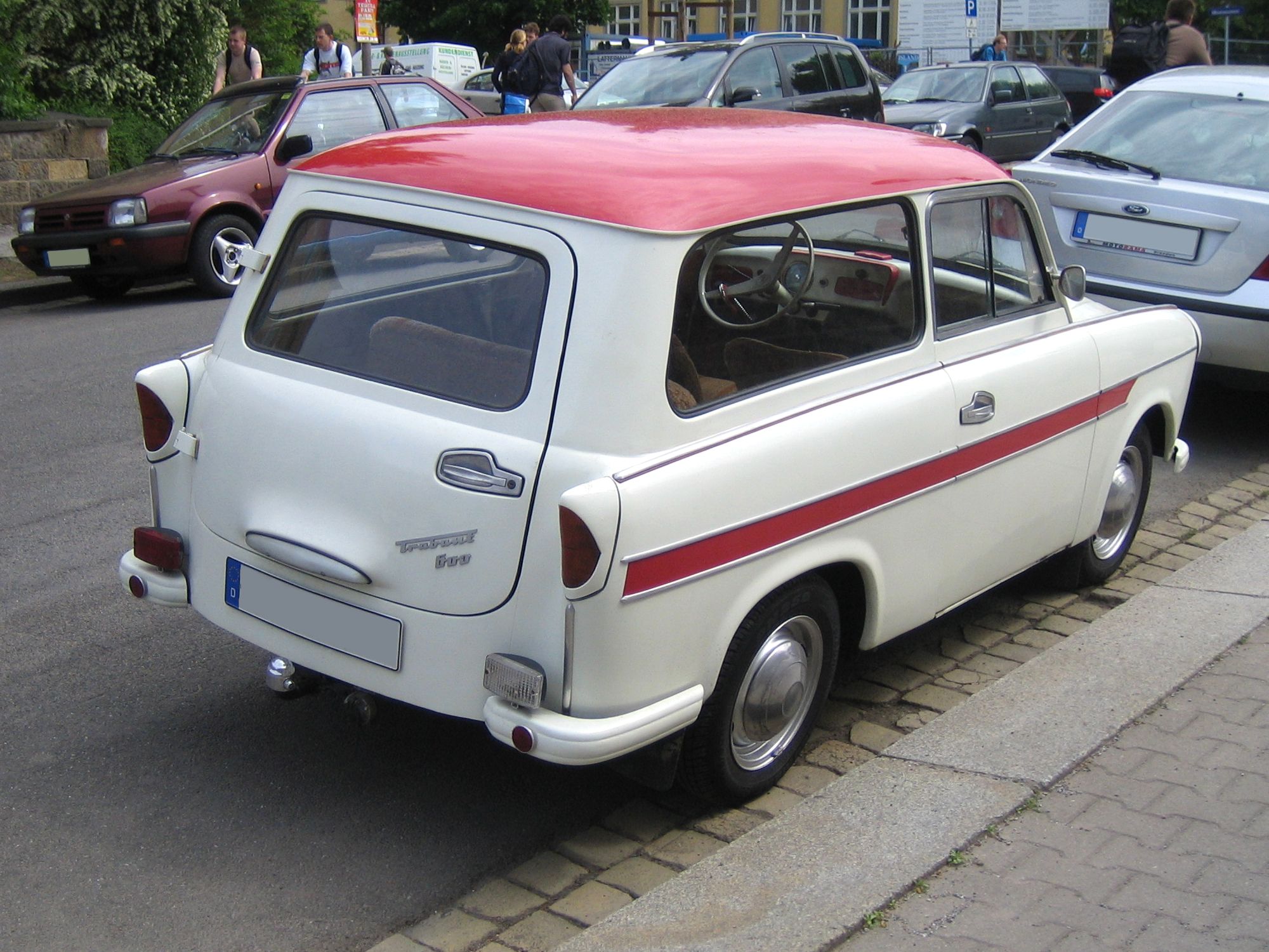 Trabant 600 Интересуетесь Trabant: Trabant 600.