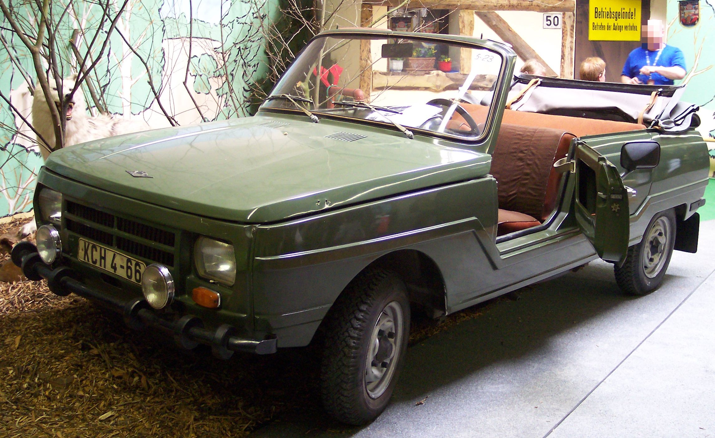 Wartburg 353 Все про залог Авто: Wartburg 353.