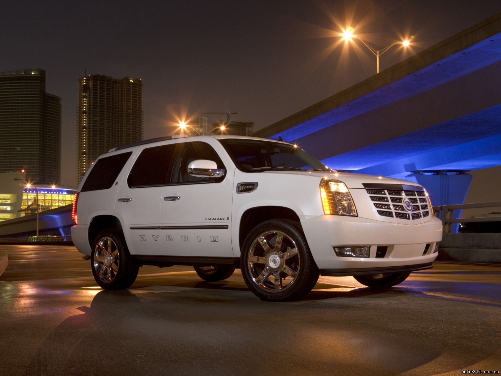 Cadillac Escalade Всё, что Вы хотели знать об авто: Cadillac Escalade.