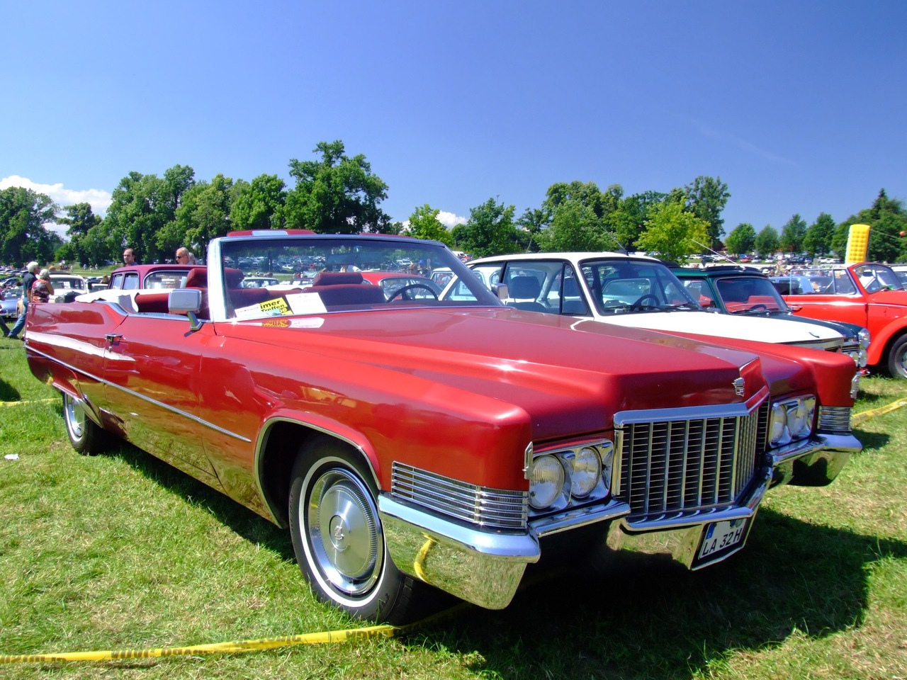 Cadillac DeVille Выбираете Dean Cadillac Select: Cadillac DeVille.