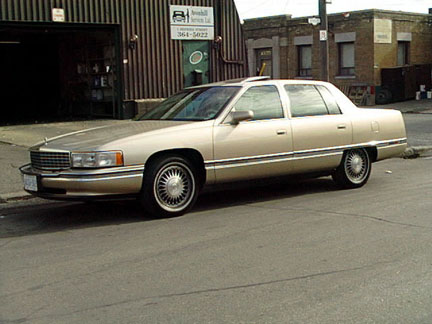 Cadillac DeVille Все про залог Авто: Cadillac DeVille.