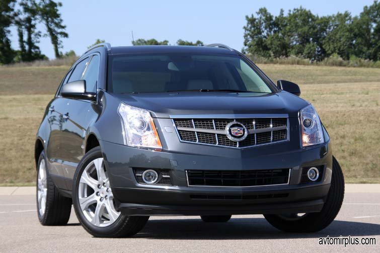 Cadillac SRX Автомобильные отзывы - Cadillac SRX.