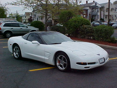 Chevrolet Corvette Модельный ряд Шевроле в наличии: Chevrolet Corvette.