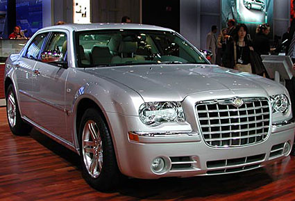 Chrysler 300 Все про залог Авто - Chrysler 300. Аксессуары Sony Ericsson.