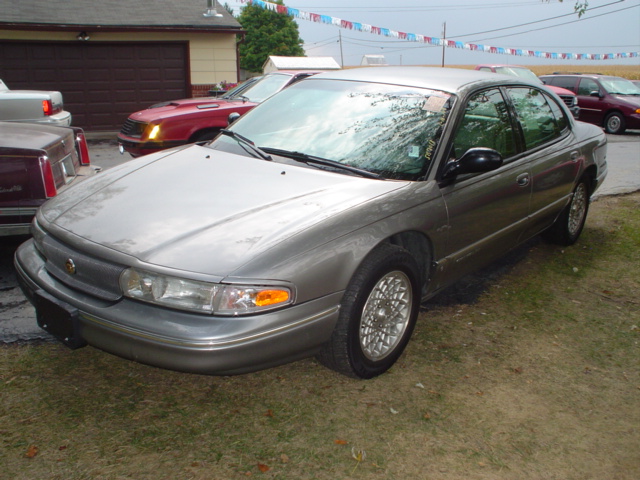 Chrysler LHS CHRYSLER - Есть всё: Chrysler LHS.