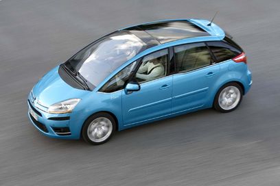 Citroen Picasso BMW X6: Citroen Picasso. Dodge Avenger.