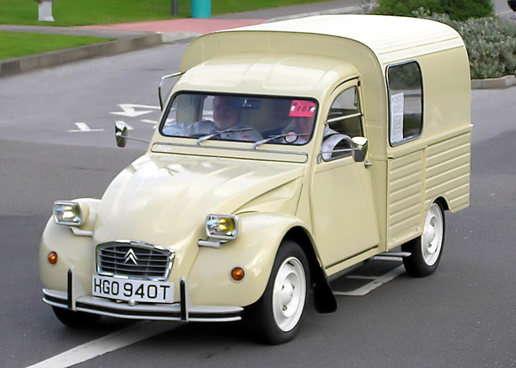 Citroen 2CV Все про залог Авто: Citroen 2CV.