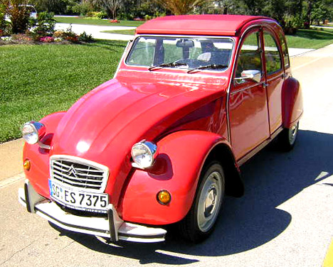 Citroen 2CV Тест-драйв Citroen C4: Citroen 2CV.