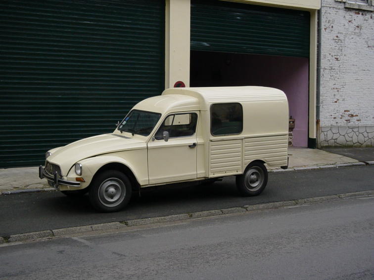 Citroen Acadiane Ищете Citroen Acadiane: Citroen Acadiane. Все модели Citroen в наличии.