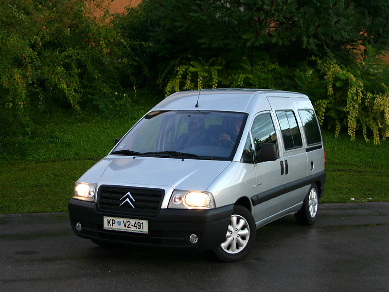 Citroen Jumpy BMW X6 - Citroen Jumpy.