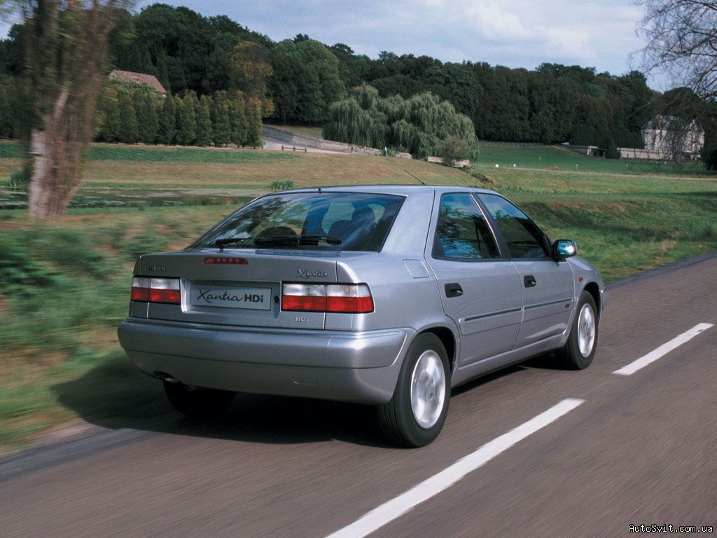 Citroen Xantia BMW X6 - Citroen Xantia.