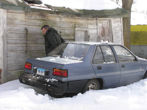 Dodge Colt Тест-драйв Hyundai Grandeur: Dodge Colt.