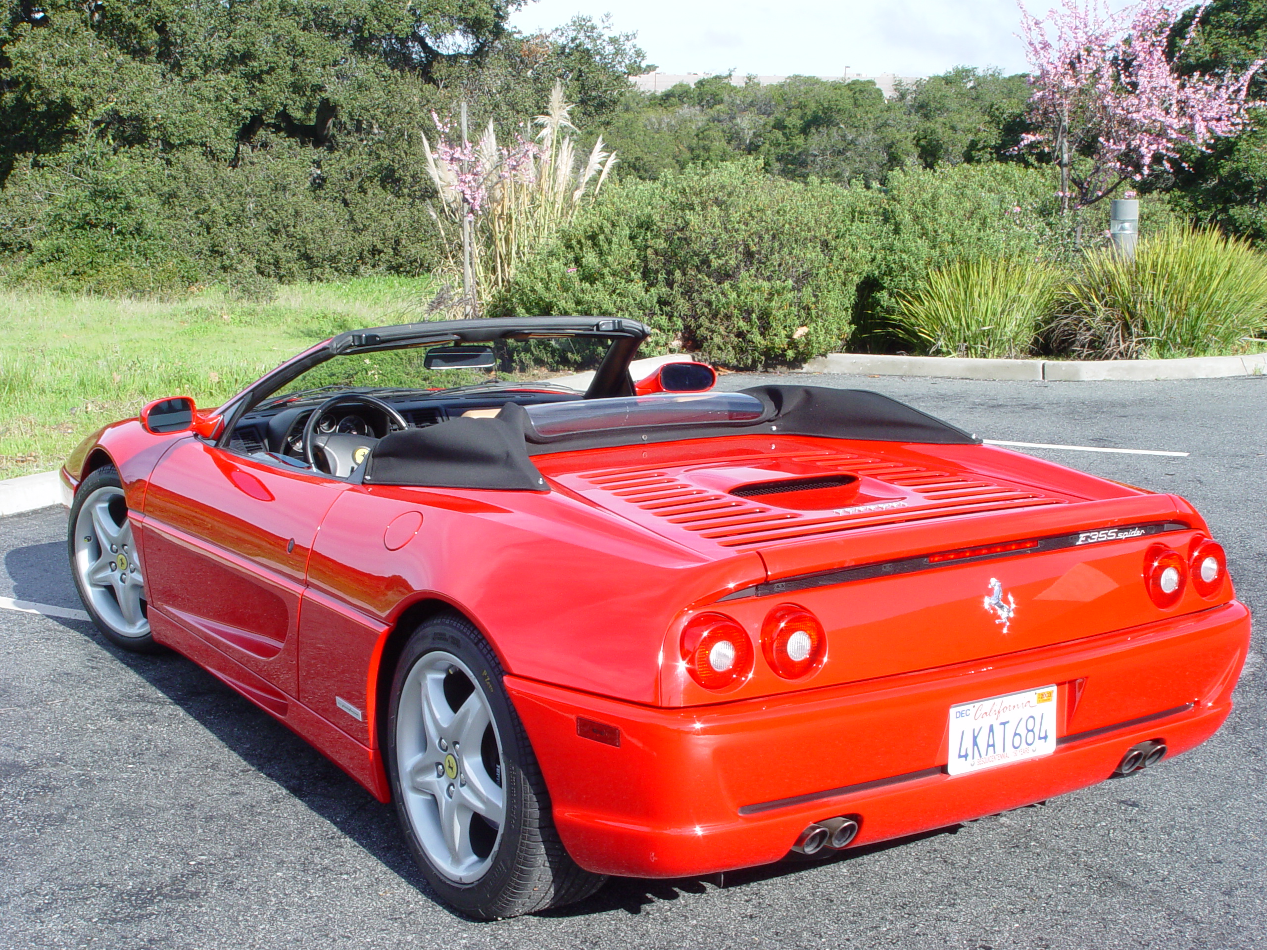 Ferrari F355 Ferrari F355 в Москве - Ferrari F355. Все про залог Авто.