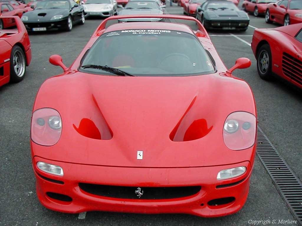 Ferrari F50 Купить новый Ferrari F50.