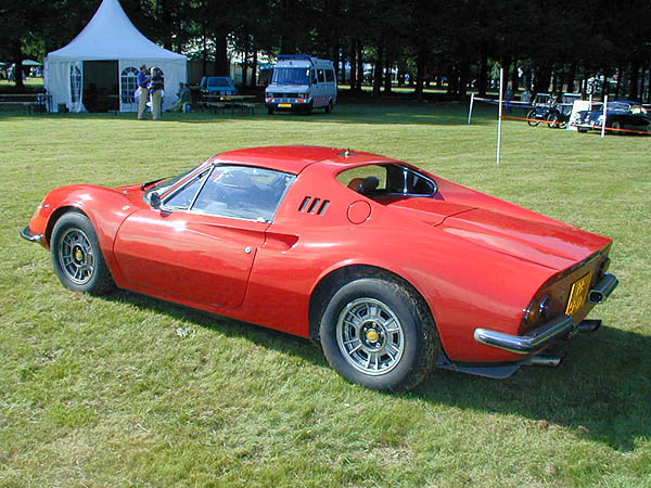 Ferrari 246 Новые и БУ Ferrari 246 - Ferrari 246. Топ-10 Фирм по залогу авто.