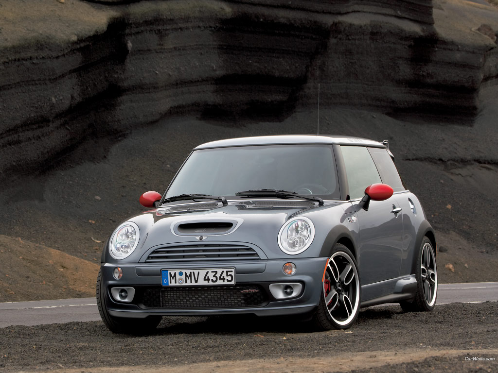 Mini Cooper S Ищете Mini Cooper S: Mini Cooper S. Подбор нового автомобиля.