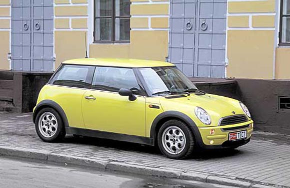 Mini One Топ-10 Фирм по залогу авто - Mini One.