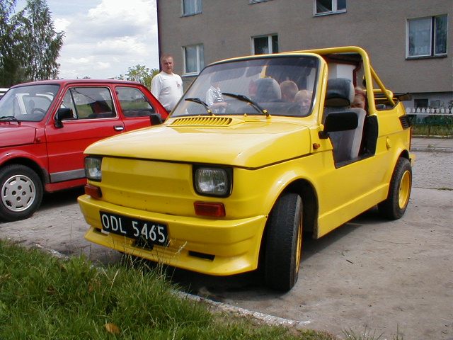 Fiat 126 BMW X6 - Fiat 126.