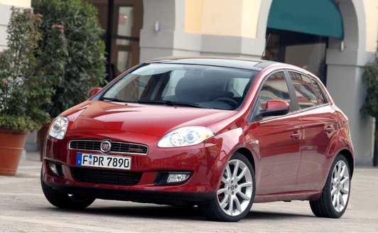 Fiat Bravo А может быть Ford с выгодой: Fiat Bravo. Глобальная распродажа FIAT.