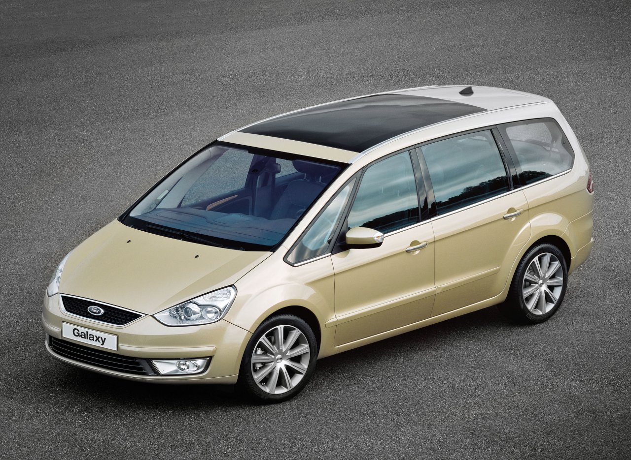 Ford Galaxy Покупаете автомобиль: Ford Galaxy. Отель Galaxy. Отзывы.