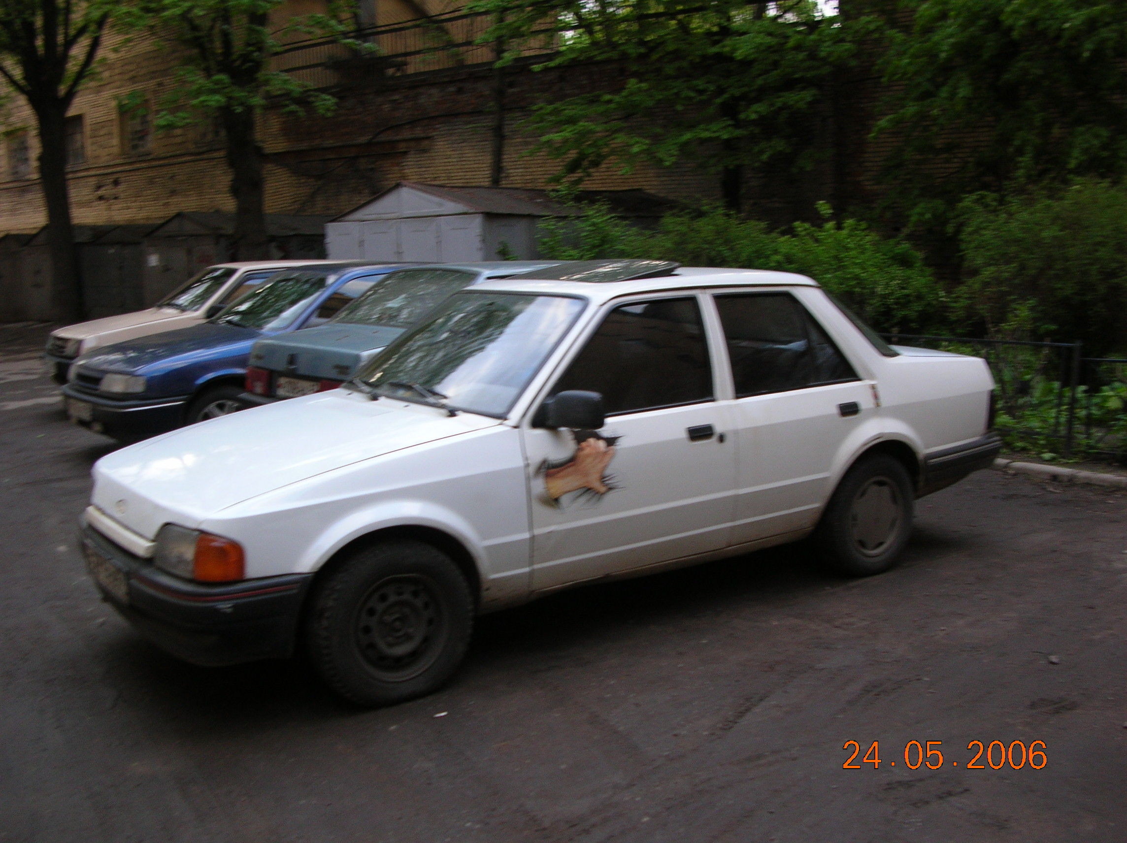 Ford Orion Тест-драйв Ford Fiesta - Ford Orion. Orion. Скидки.