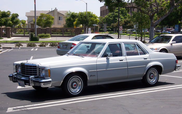 Ford Granada Ford Granada в Москве: Ford Granada.