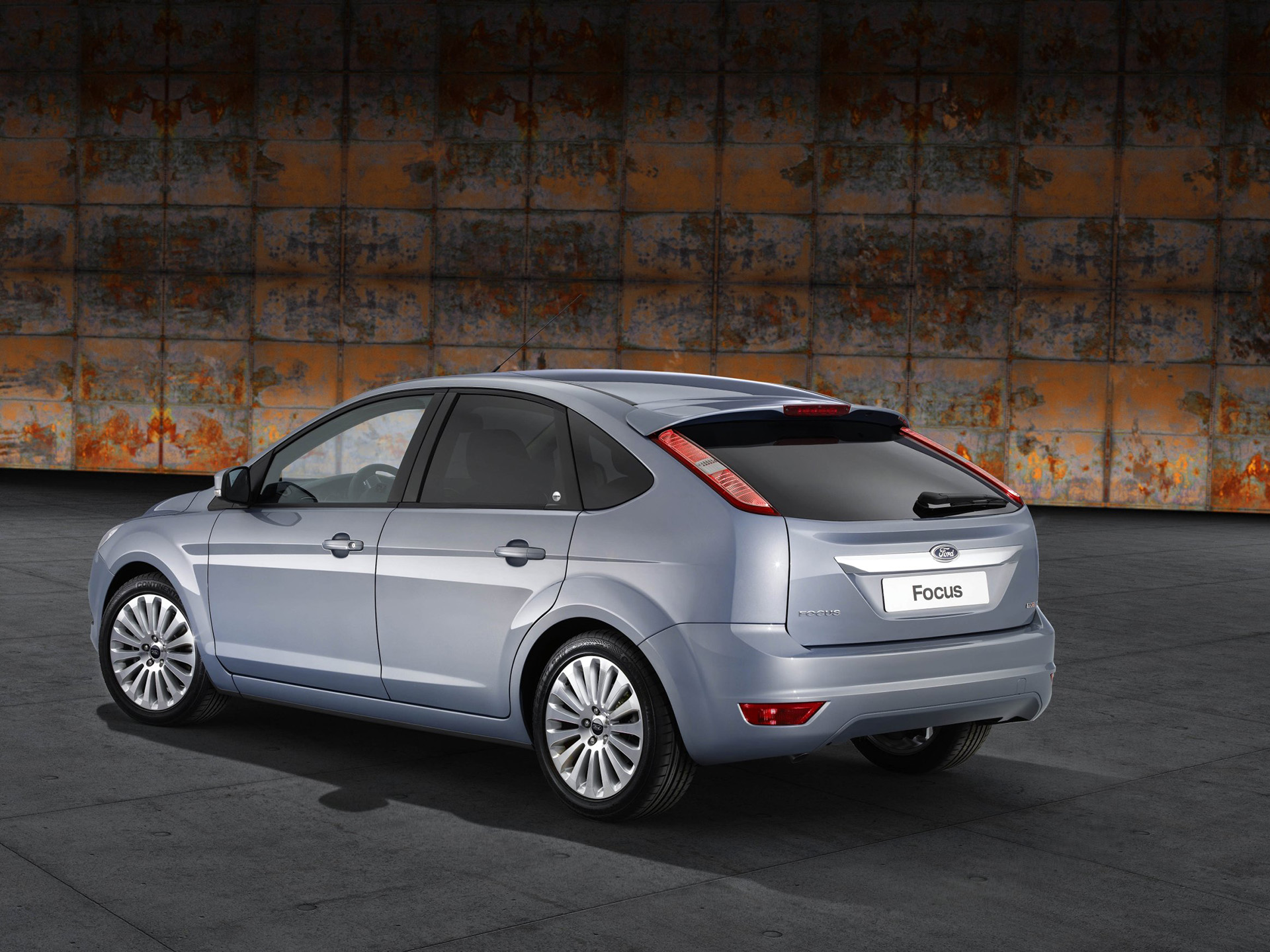 Ford Focus Focus в Genser - это экономия: Ford Focus.