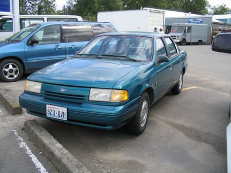 Ford Tempo Тест-драйв Ford Fiesta: Ford Tempo.