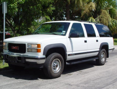 GMC Suburban Тест-драйв Lamborghini Murcielago - GMC Suburban. Land Rover в MusaMotors.