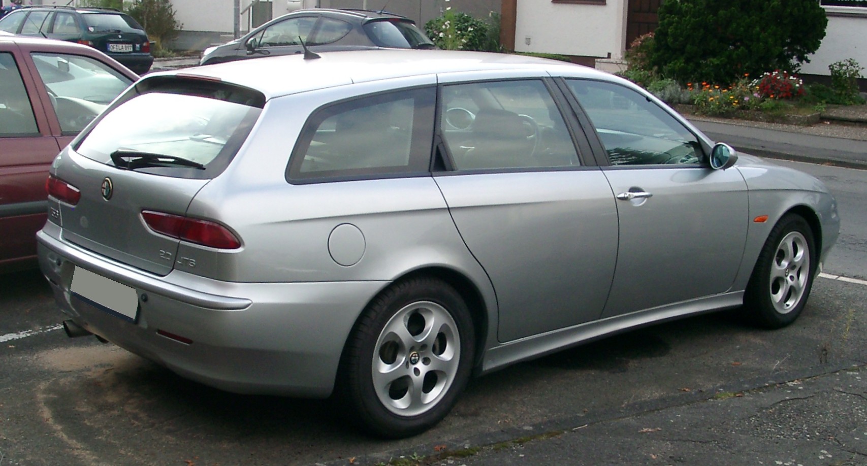 Alfa Romeo 156 Sportwagon Alfa Romeo 156 - Alfa Romeo 156 Sportwagon. Тест-драйв Alfa Romeo Brera.