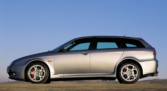 Alfa Romeo 156 Sportwagon Загрузи песни: Музыка Ovi - Alfa Romeo 156 Sportwagon. Тест-драйв Alfa Romeo Brera.