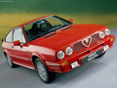 Alfa Romeo Alfasud Доска объявлений - AutoRepo: Alfa Romeo Alfasud. Загрузи песни: Музыка Ovi.