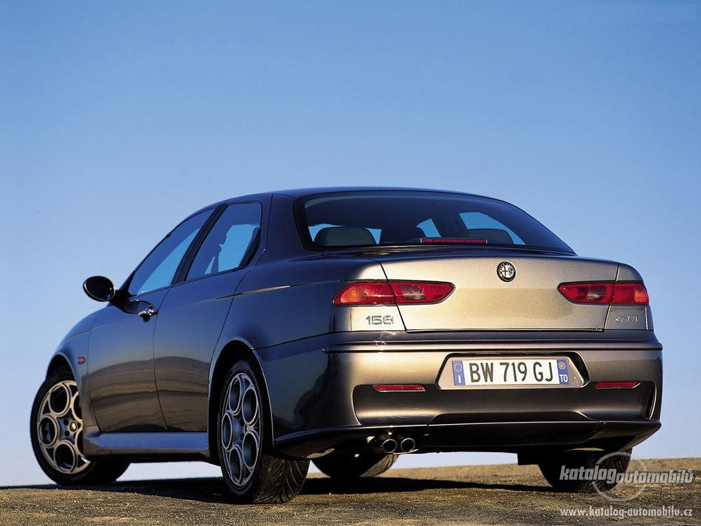 Alfa Romeo 156 GTA Автомобили Alfa Romeo в Москве: Alfa Romeo 156 GTA. Alfa Romeo 156.