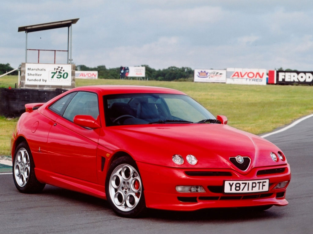 Alfa Romeo GTV6 Новые и бу Alfa Romeo: Alfa Romeo GTV6.