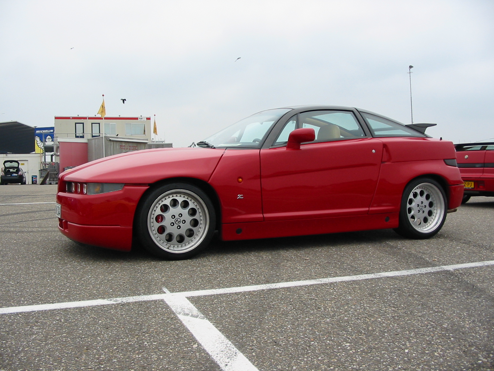 Alfa Romeo SZ Доска объявлений - AutoRepo: Alfa Romeo SZ.