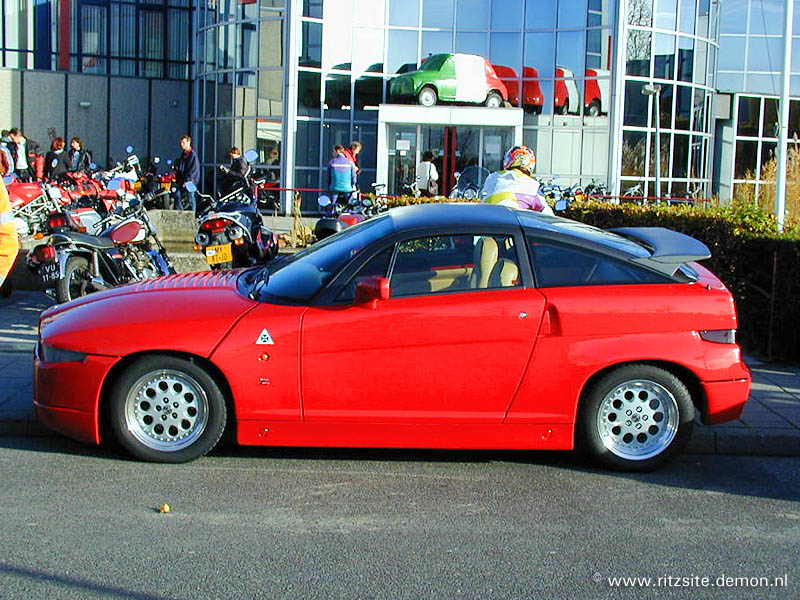 Alfa Romeo SZ Alfa. Скидки - Alfa Romeo SZ.