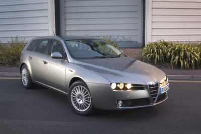 Alfa Romeo 159 Sportwagon Просто скомандуйте искать: Alfa Romeo 159 Sportwagon. Автомобили Alfa Romeo.