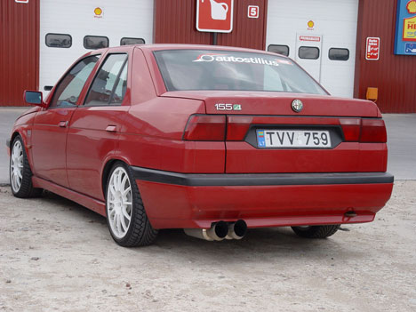 Alfa Romeo 155 Автомобили Alfa Romeo 155 - Alfa Romeo 155. Alfa Romeo 155 в Москве.