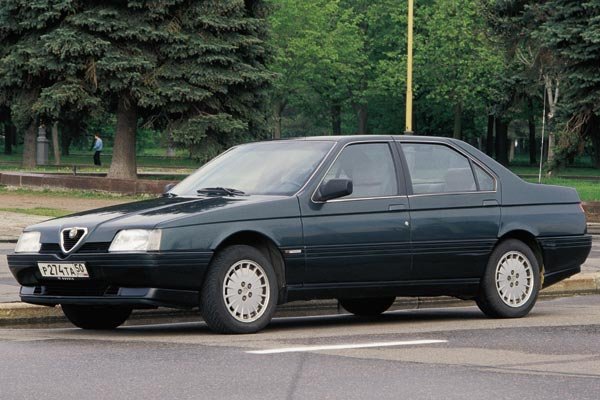 Alfa Romeo 164 Alfa Romeo Книга руководство: Alfa Romeo 164.