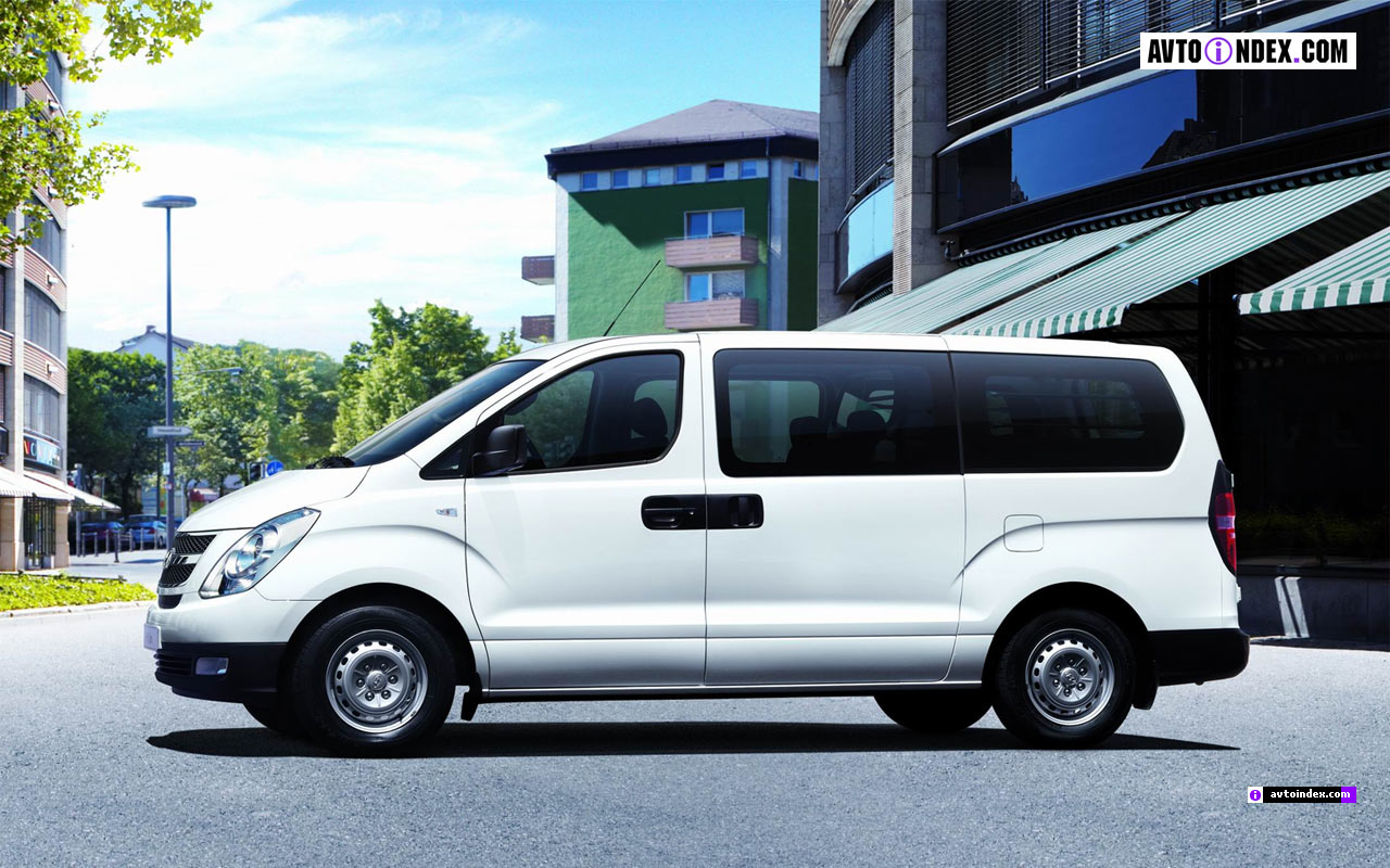 Hyundai H-1 Ford Transit Connect VAN - Hyundai H-1.