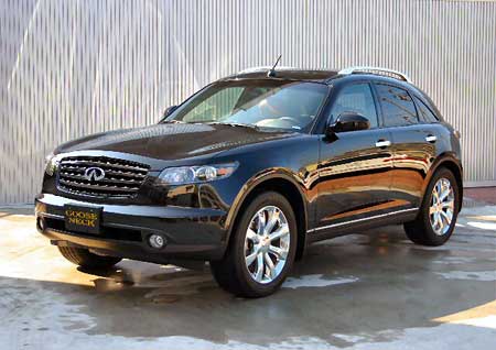 Infiniti FX45 Продажа Infiniti QX. Выгодно: Infiniti FX45. Автомобили Infiniti.