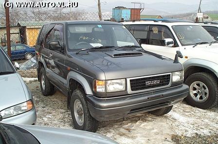 Isuzu Bighorn Автомобиль Isuzu: Isuzu Bighorn. Тест-драйв Seat Leon.