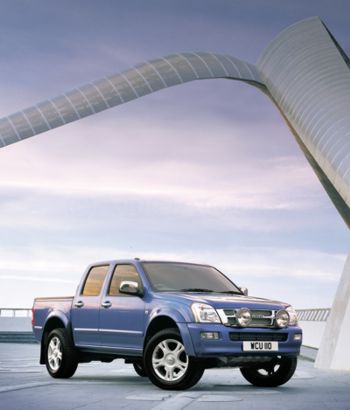 Isuzu Rodeo Все о Isuzu Rodeo: Isuzu Rodeo. ISUZU - Есть всё.