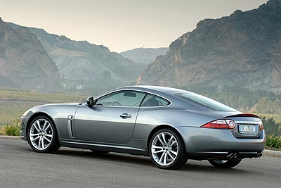 Jaguar XKR Подбор нового автомобиля: Jaguar XKR.