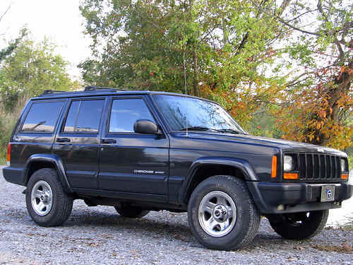 Jeep Cherokee Автомобиль Jeep: Jeep Cherokee. Автомобили Jeep Cherokee.