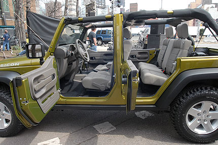 Jeep Wrangler Ищете Jeep Wrangler - Jeep Wrangler.