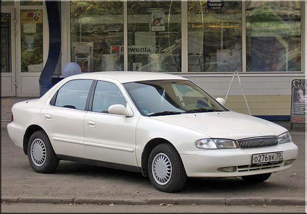 Kia Clarus Kia Clarus в Москве: Kia Clarus.